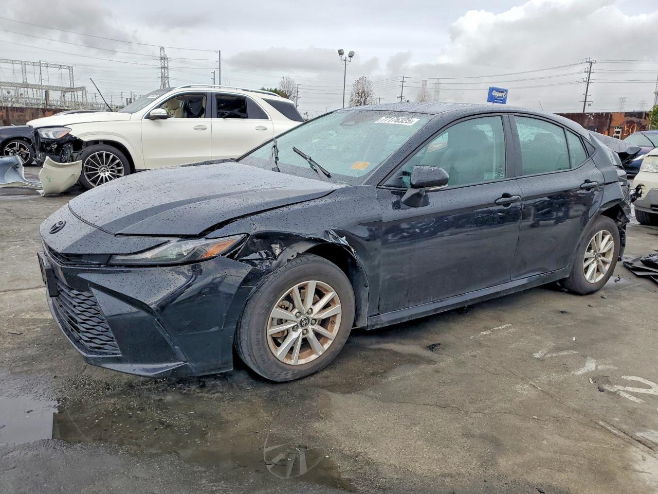 2025 TOYOTA CAMRY