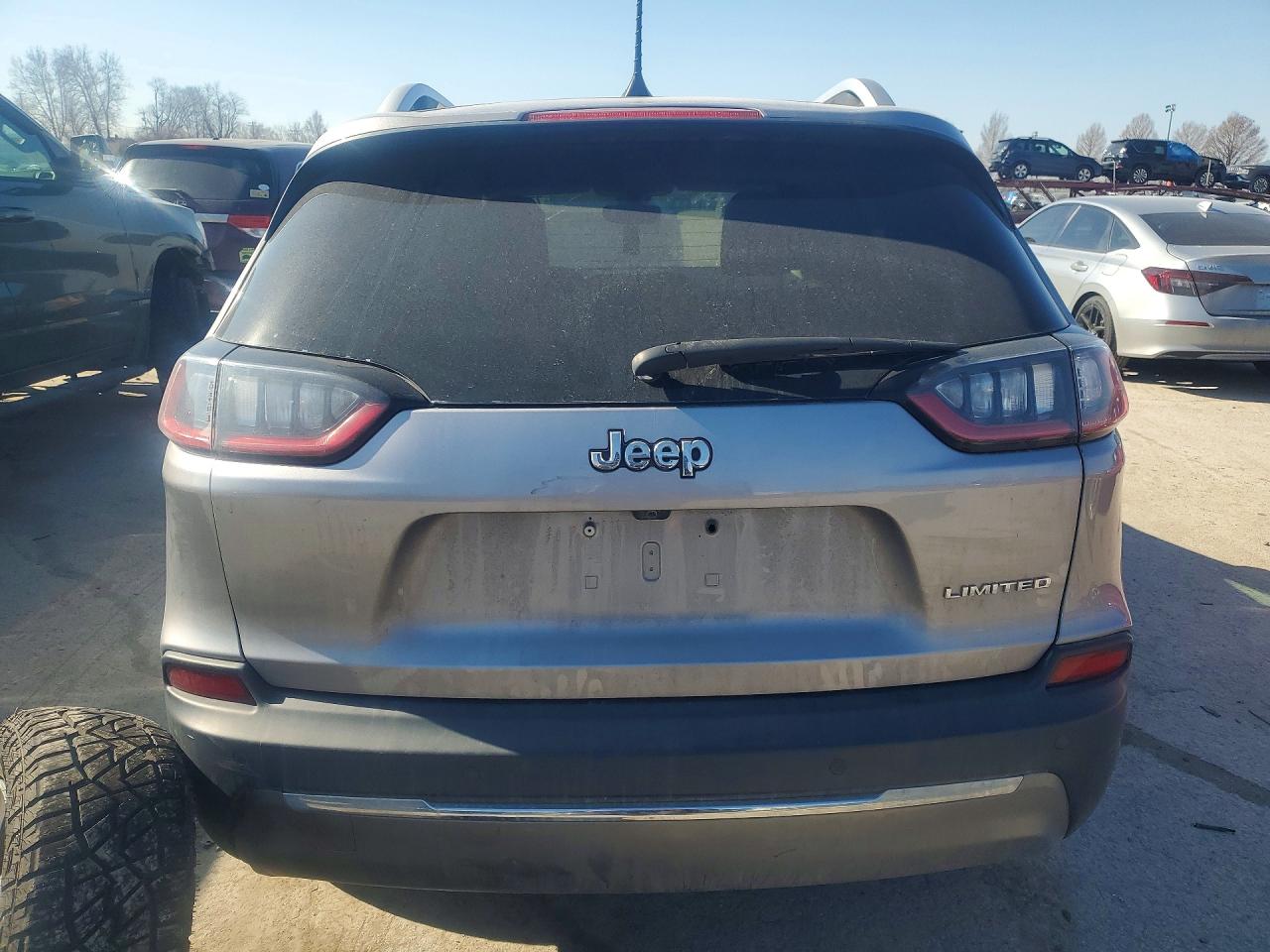 2019 JEEP CHEROKEE LIMITED photo 11