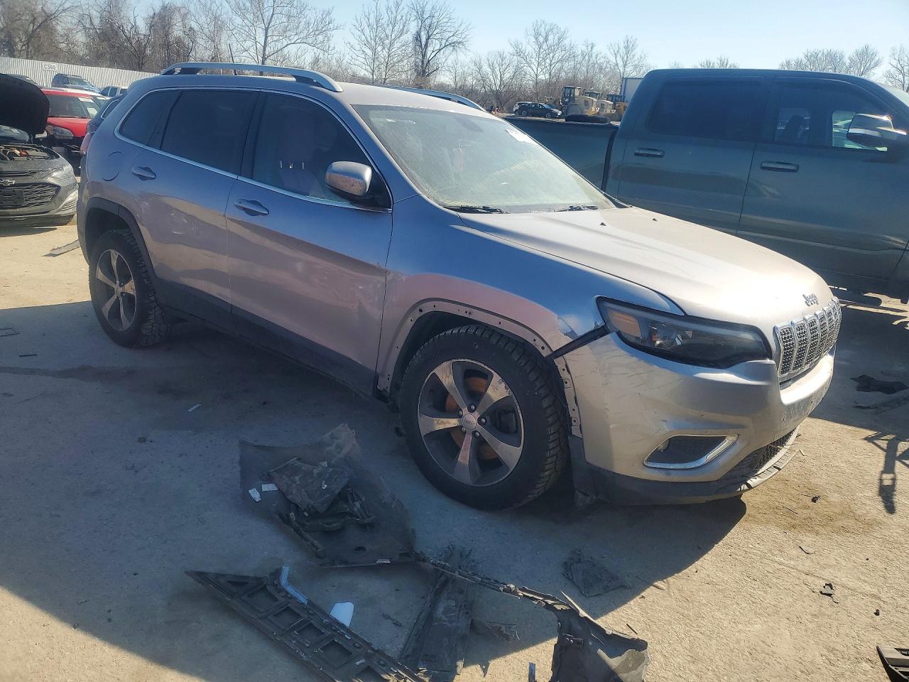 2019 JEEP CHEROKEE LIMITED photo 7