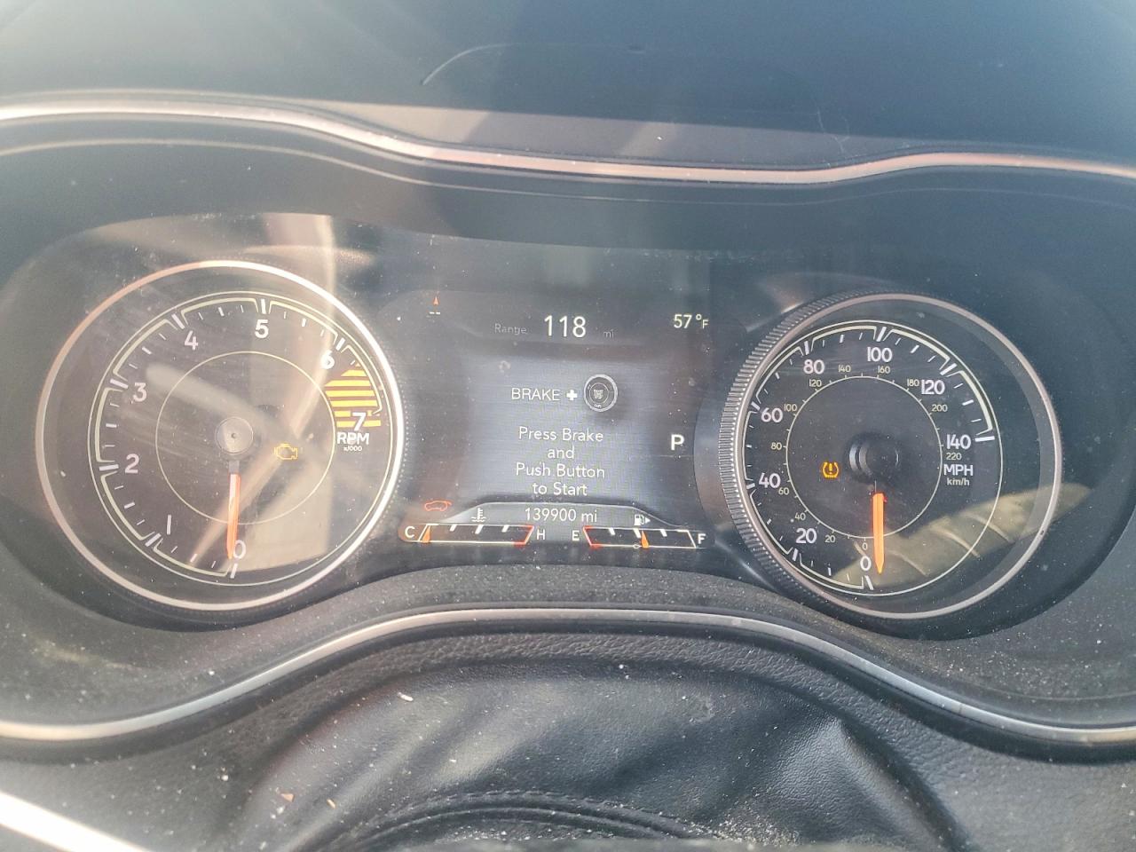 2019 JEEP CHEROKEE LIMITED photo 17