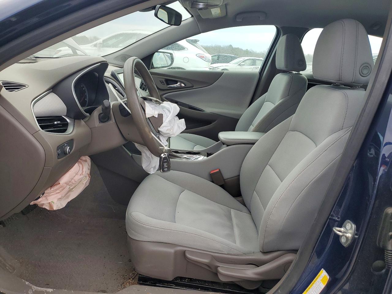 2018 CHEVROLET MALIBU LS photo 13