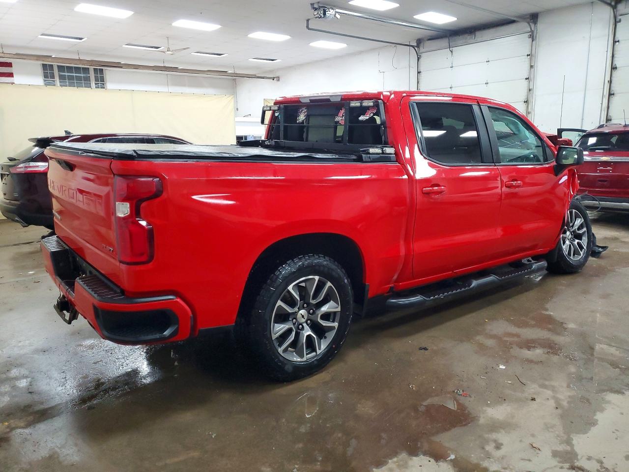 2020 CHEVROLET SILVERADO K1500 RST photo 3