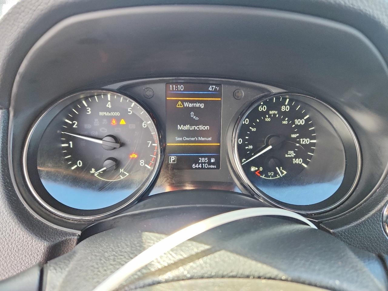 2018 NISSAN ROGUE SV photo 9