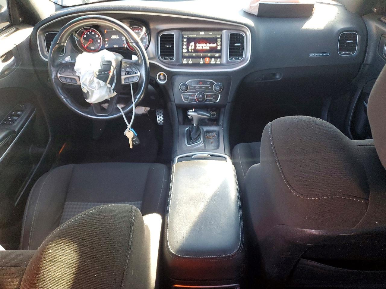 2020 DODGE CHARGER R/T photo 15