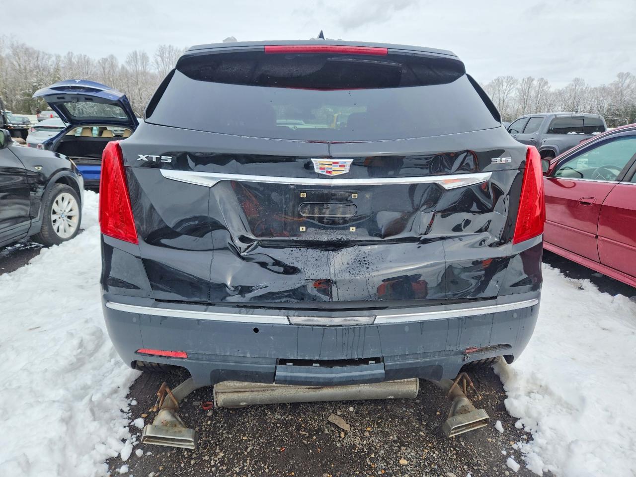 2017 CADILLAC XT5 LUXURY photo 11