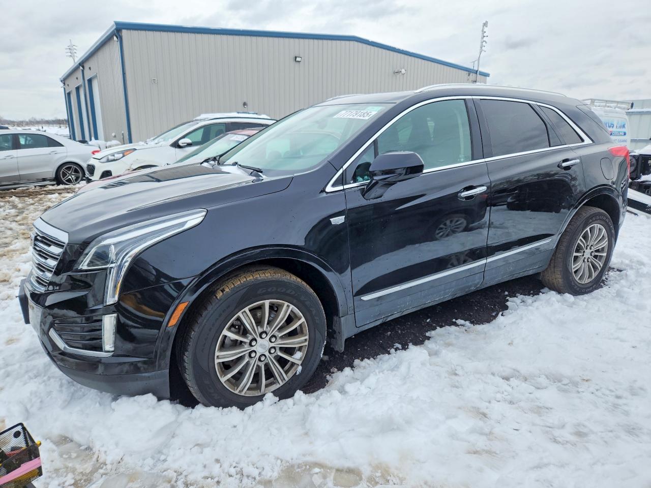 2017 CADILLAC XT5