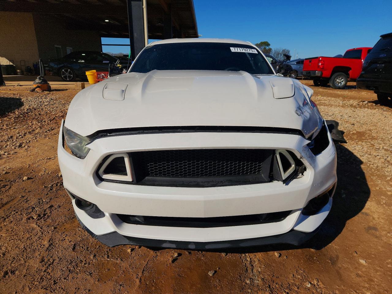 2017 FORD MUSTANG GT photo 9