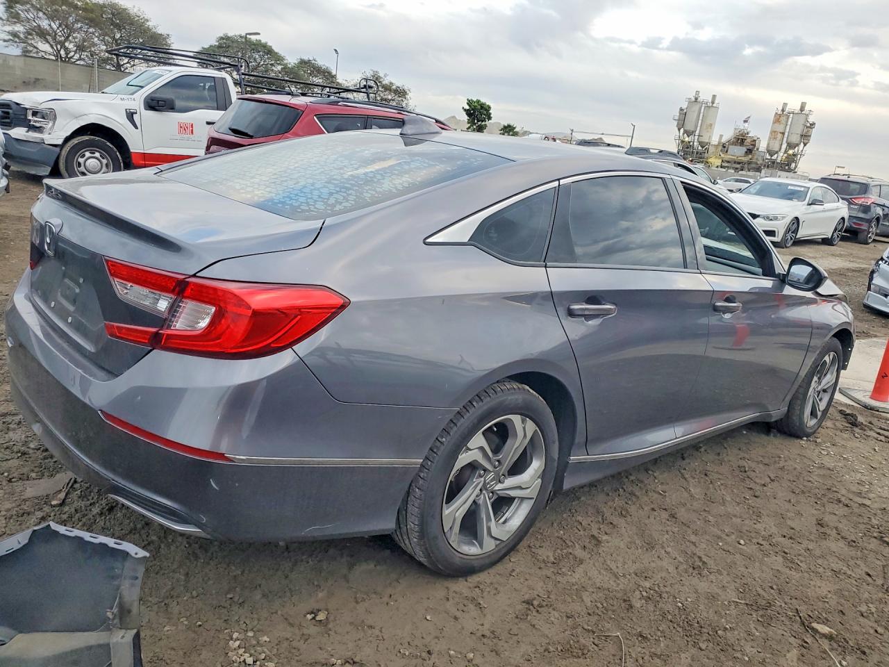 2020 HONDA ACCORD EX photo 5