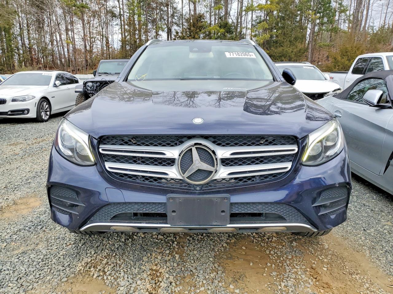 2016 MERCEDES-BENZ GLC 300 4MATIC photo 9