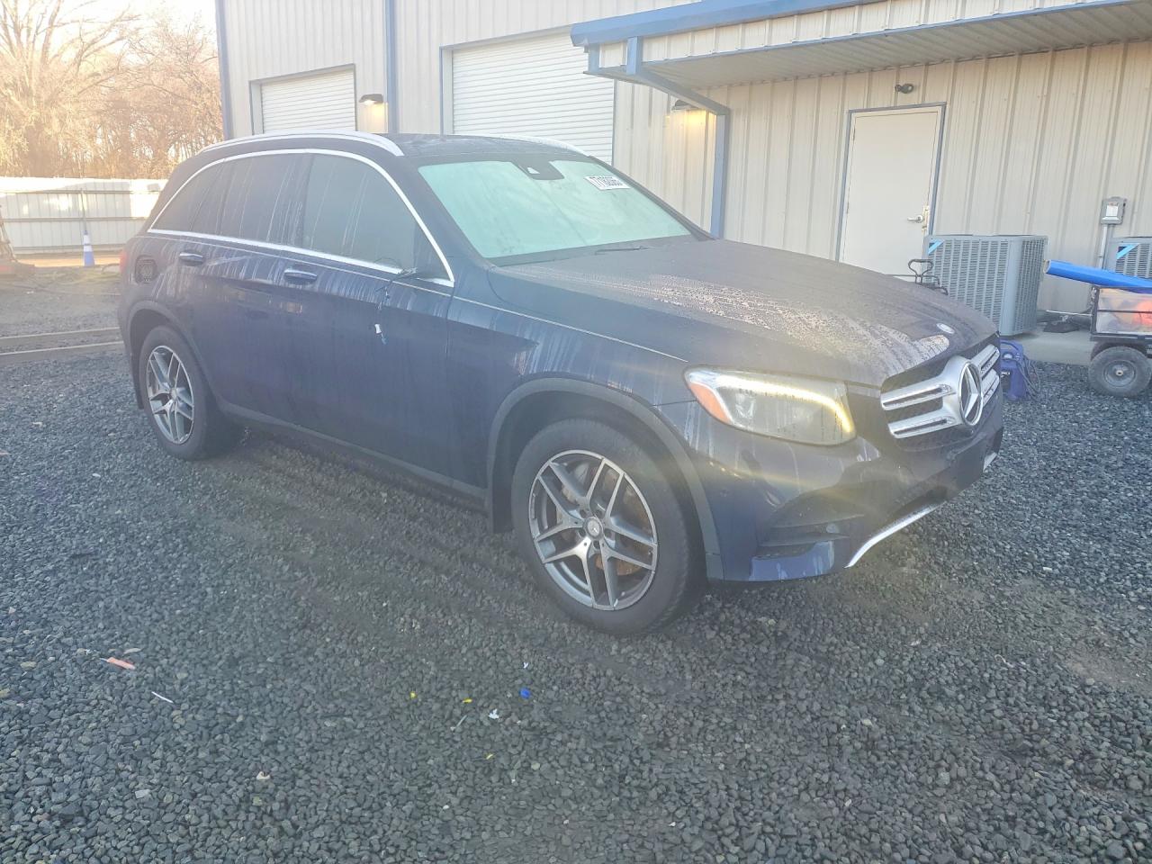 2016 MERCEDES-BENZ GLC 300 4MATIC photo 7