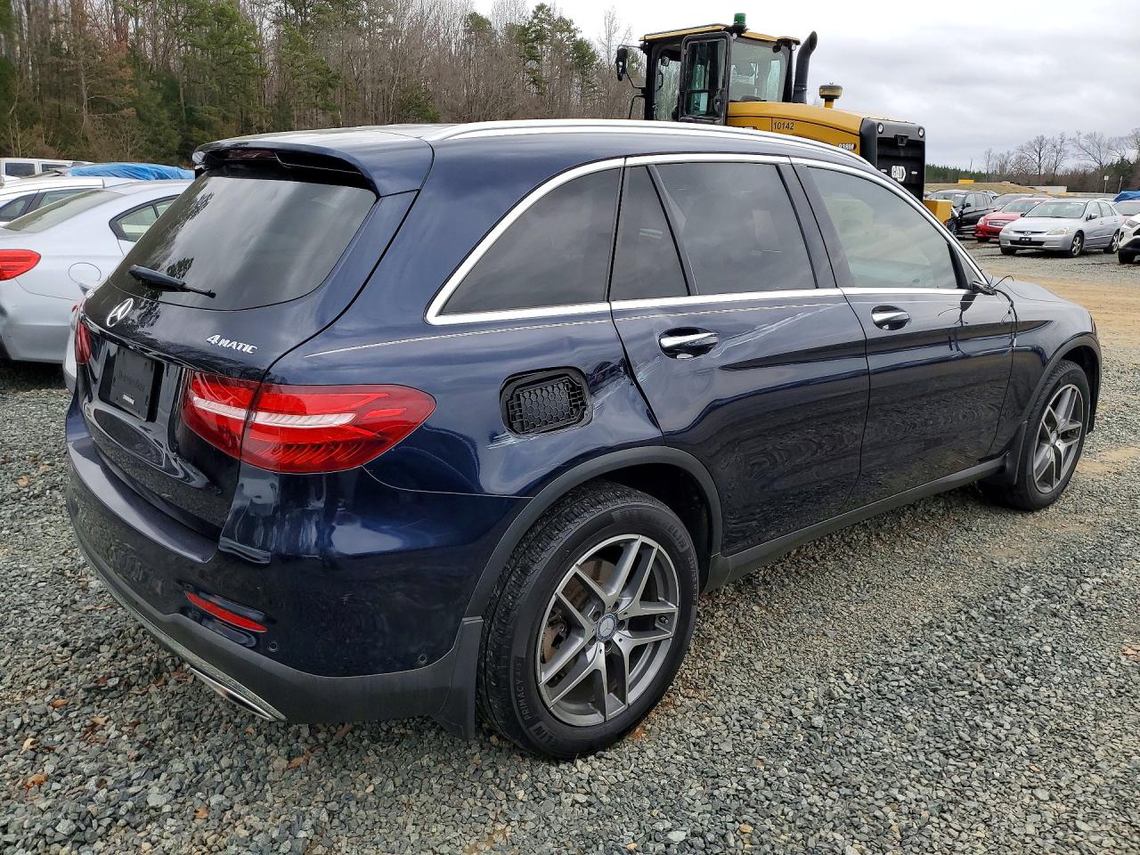 2016 MERCEDES-BENZ GLC 300 4MATIC photo 5