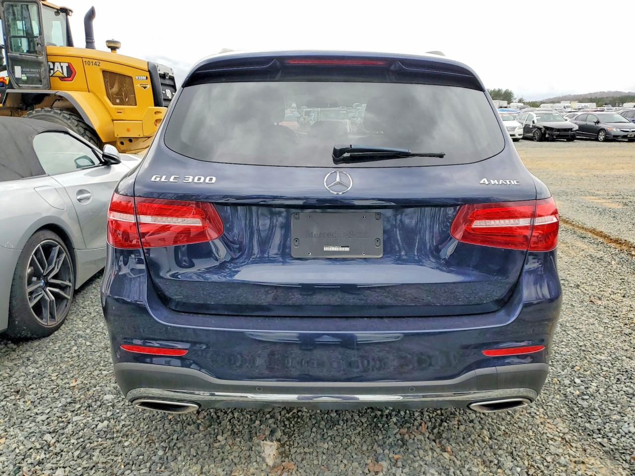 2016 MERCEDES-BENZ GLC 300 4MATIC photo 11
