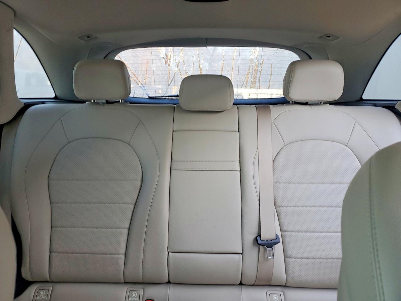 2016 MERCEDES-BENZ GLC 300 4MATIC photo 19