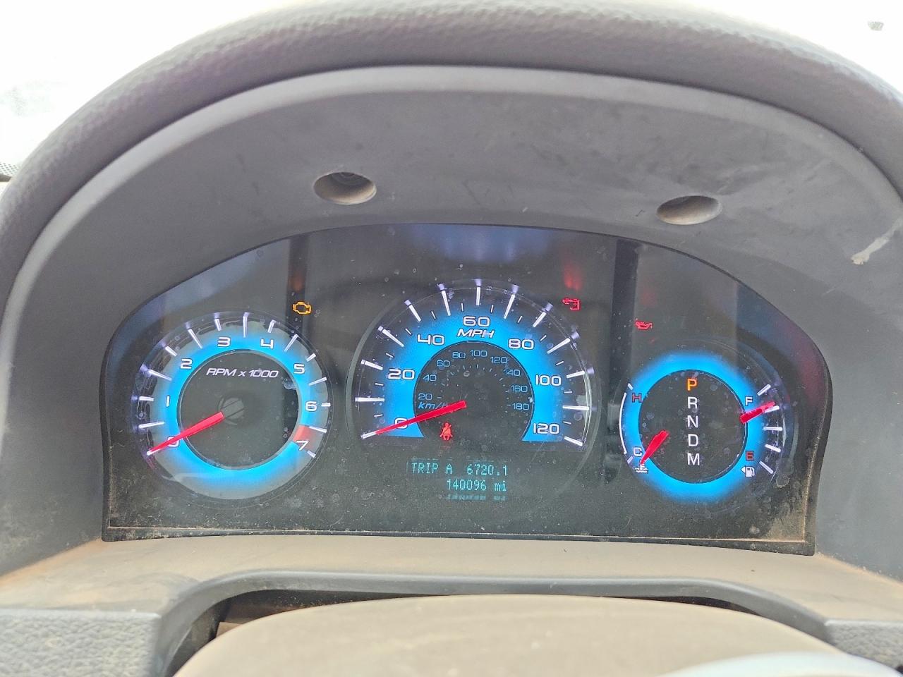 2010 FORD FUSION SEL photo 9