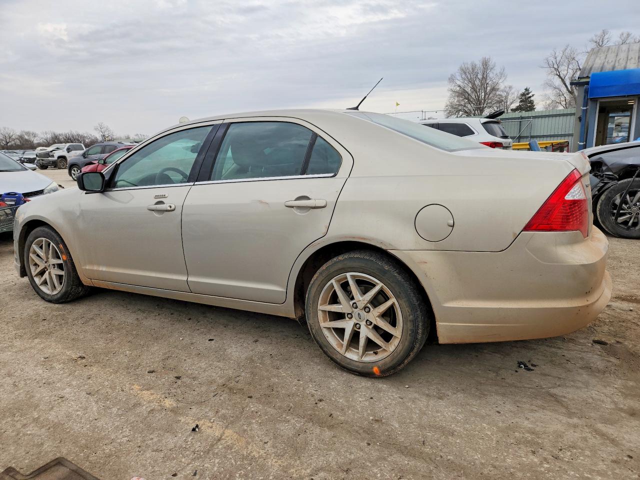 2010 FORD FUSION SEL photo 2