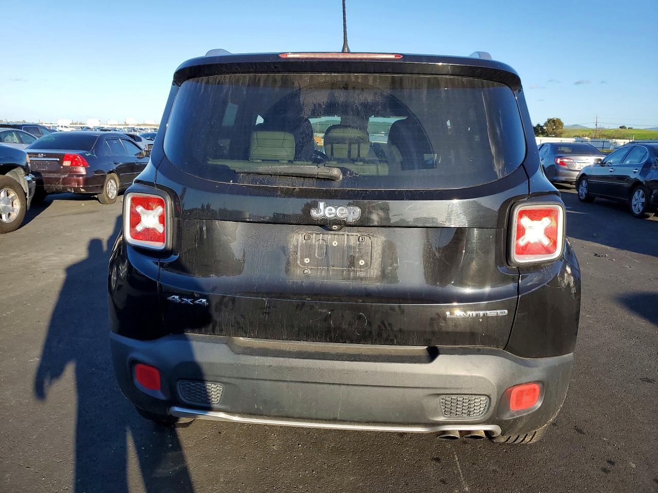 2015 JEEP RENEGADE LIMITED photo 11