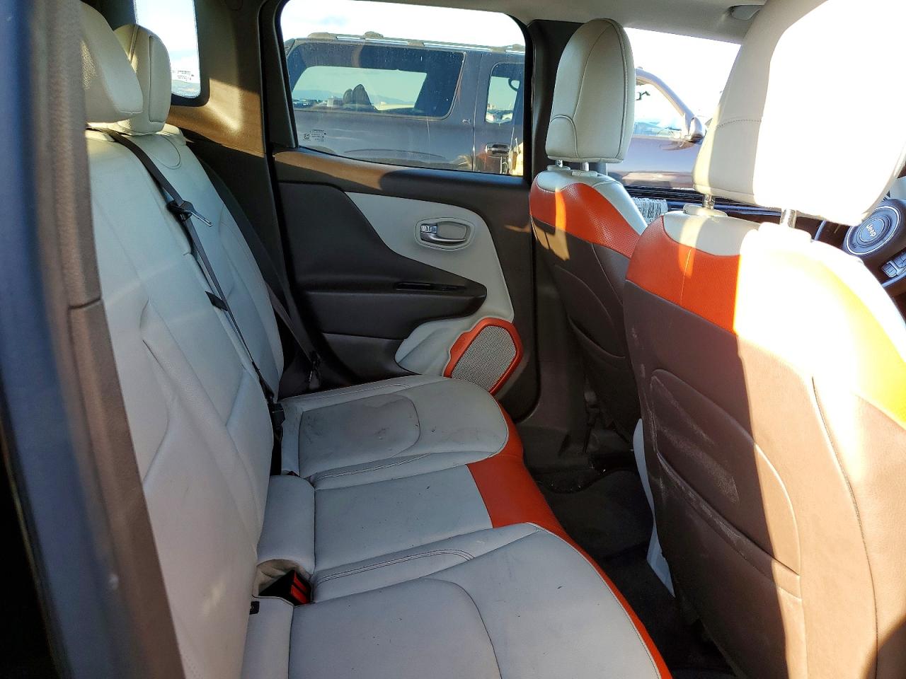 2015 JEEP RENEGADE LIMITED photo 19