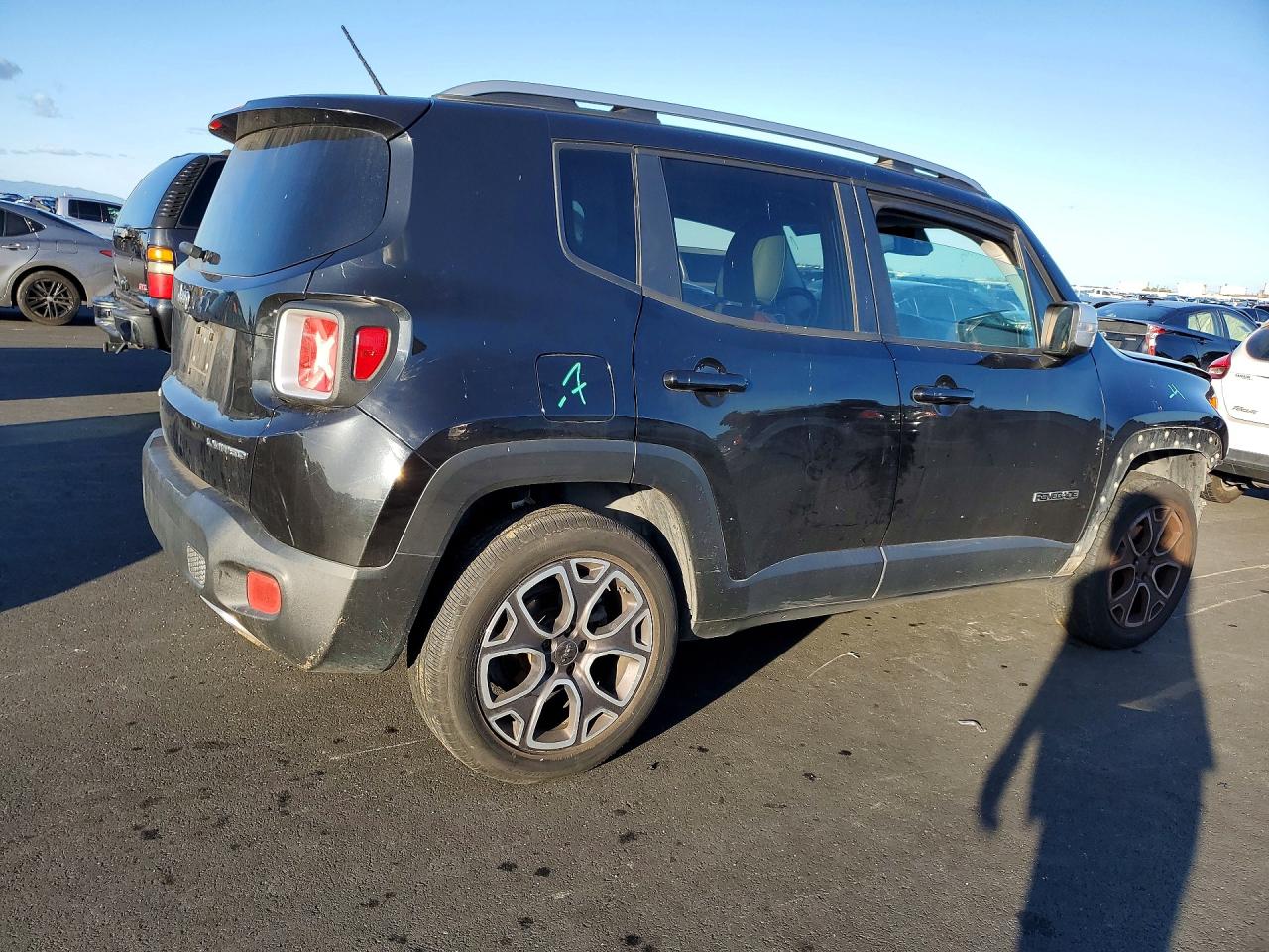 2015 JEEP RENEGADE LIMITED photo 5