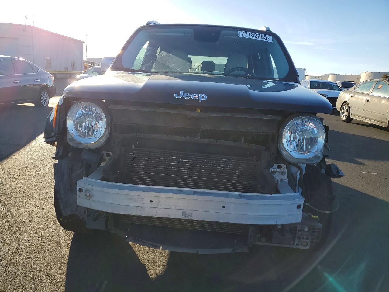 2015 JEEP RENEGADE LIMITED photo 9