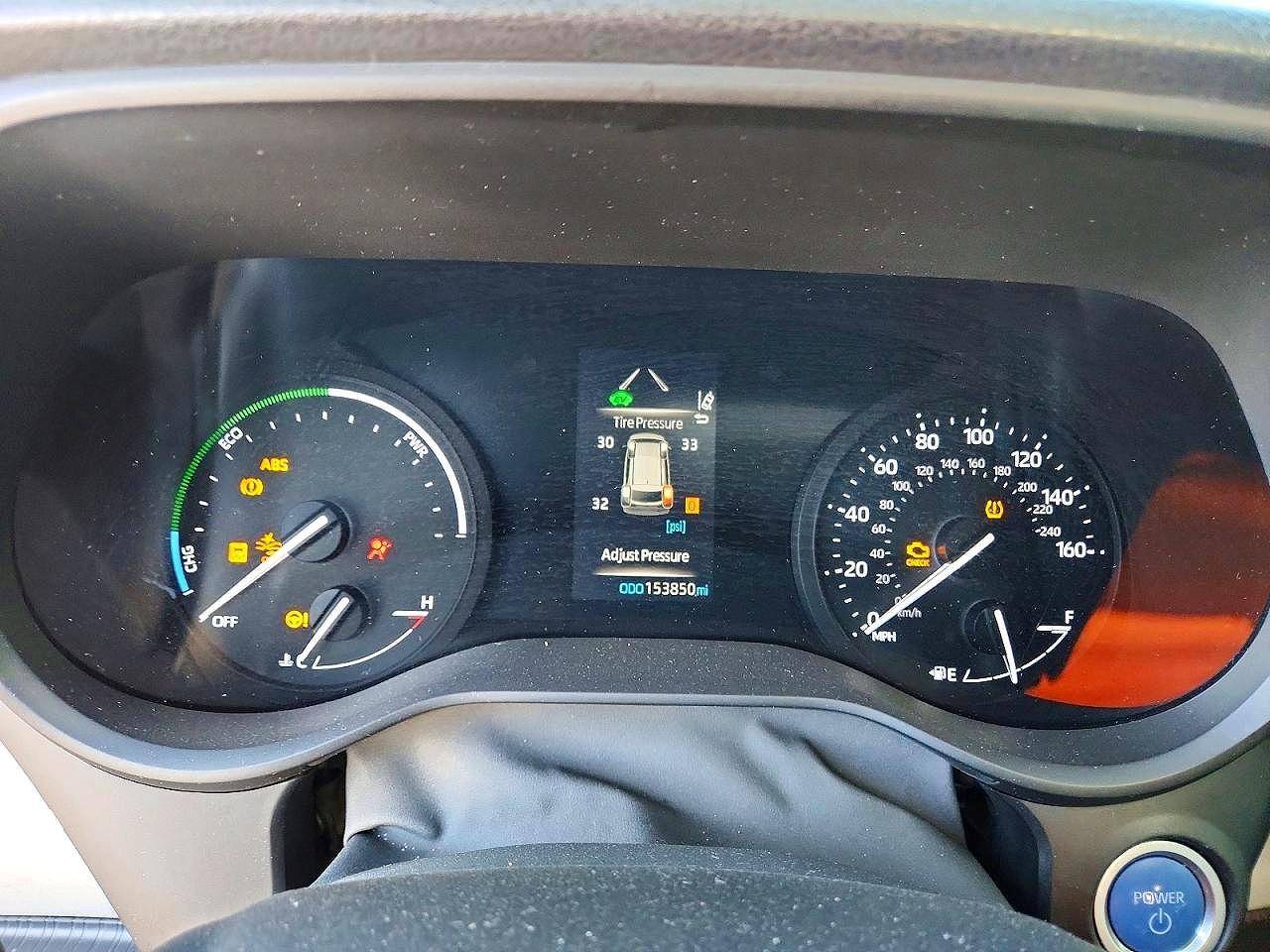 2021 TOYOTA SIENNA LE photo 9