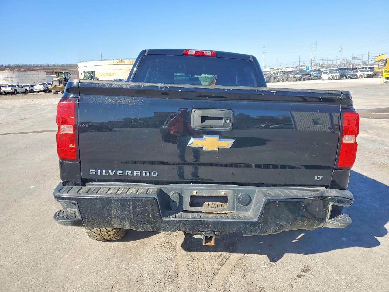 2017 CHEVROLET SILVERADO K1500 LT photo 6