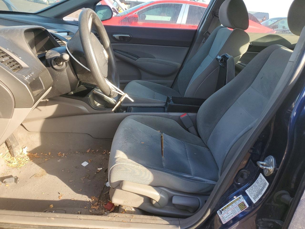 2011 HONDA CIVIC LX photo 13