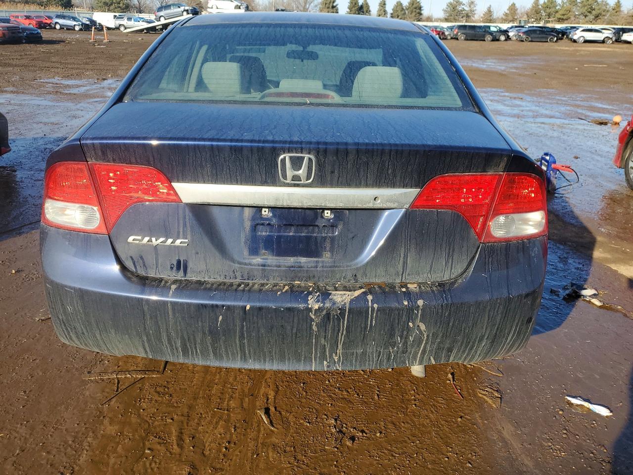 2011 HONDA CIVIC LX photo 11