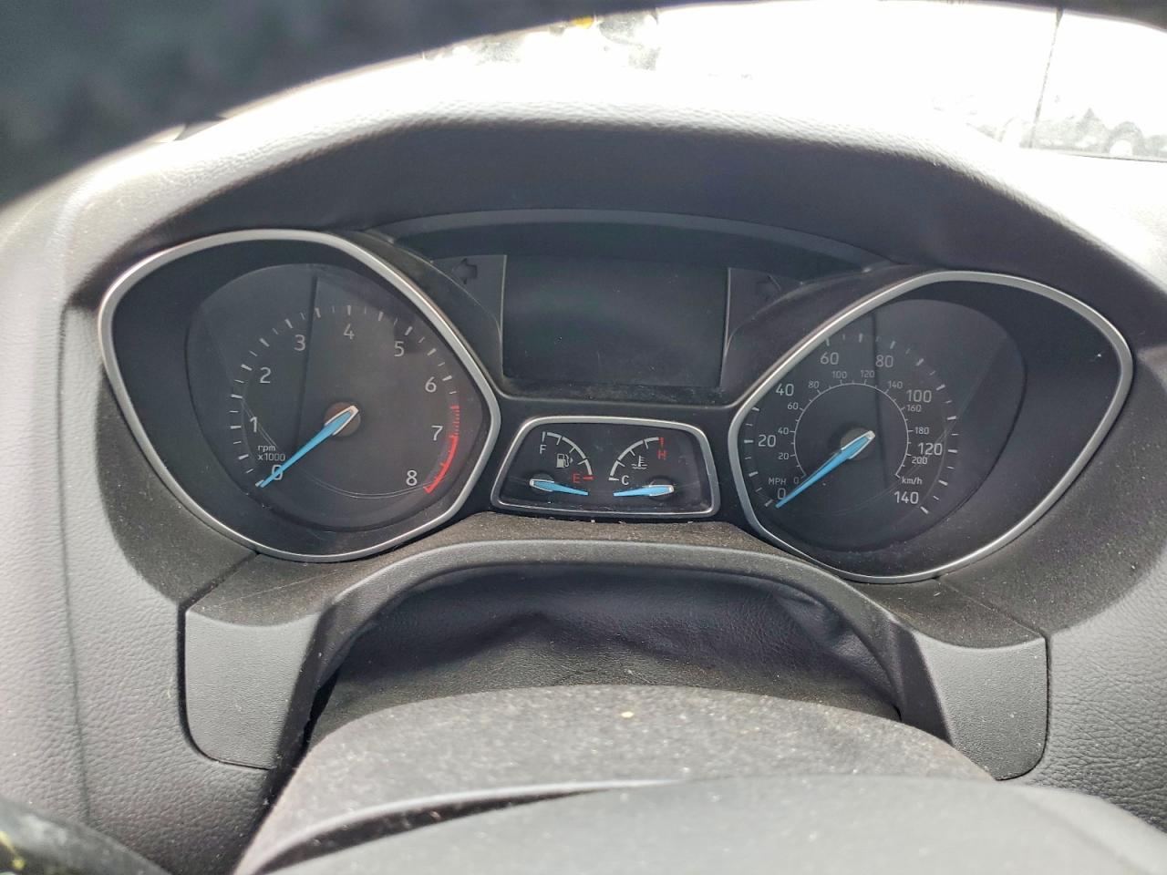 2017 FORD FOCUS SE photo 17