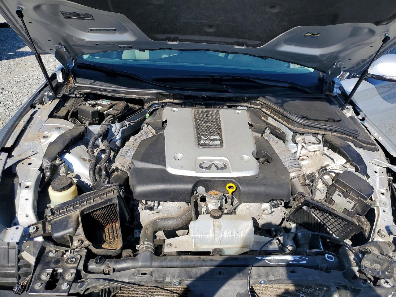 2015 INFINITI Q50 BASE photo 21