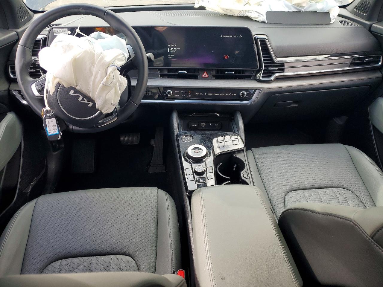 2025 KIA SPORTAGE X LINE photo 8