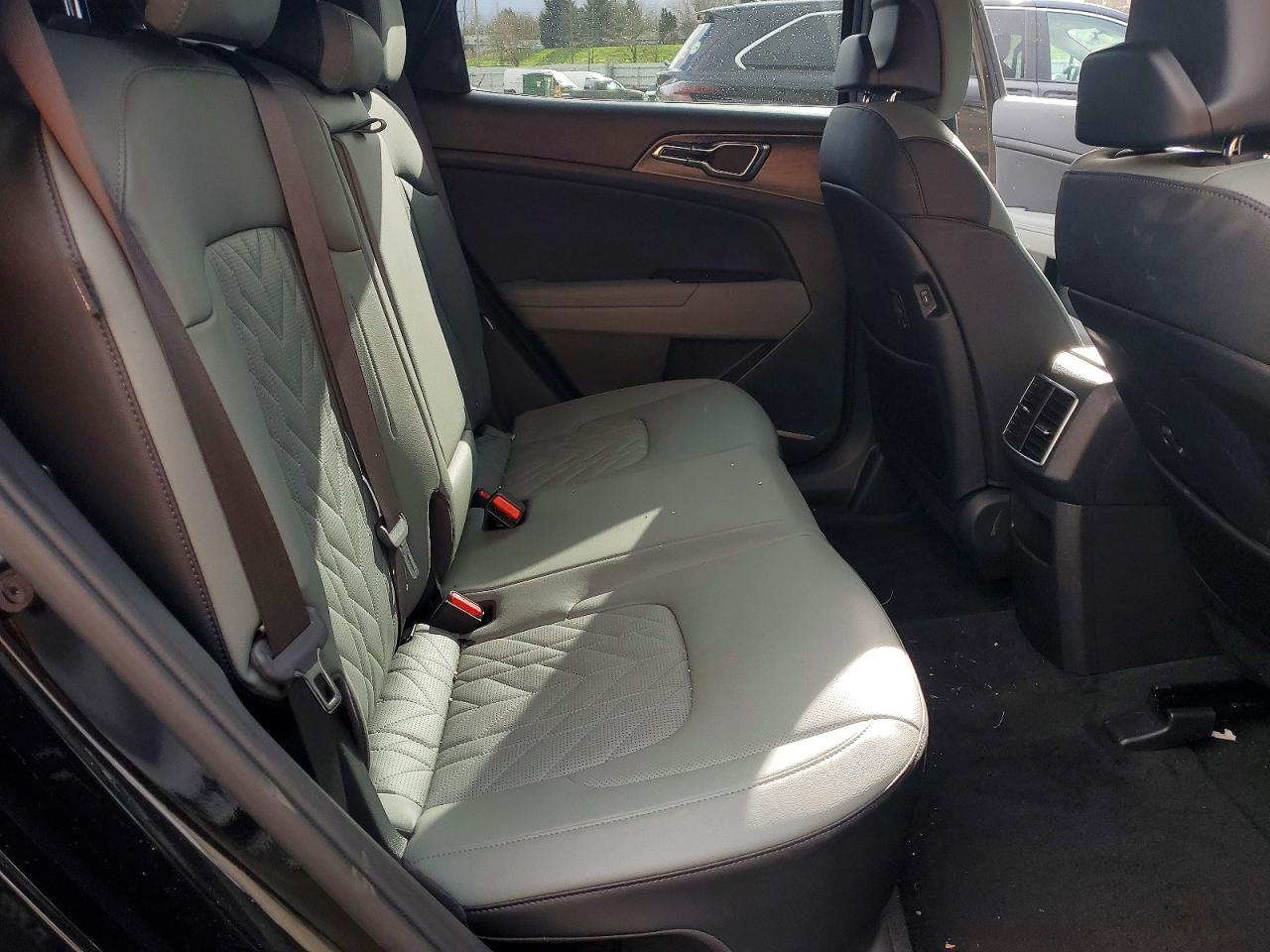 2025 KIA SPORTAGE X LINE photo 10