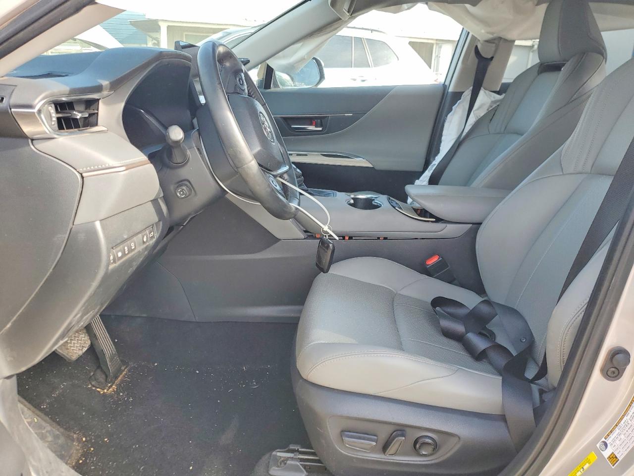 2024 TOYOTA VENZA LIMITED photo 7