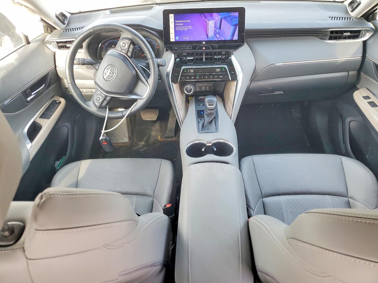 2024 TOYOTA VENZA LIMITED photo 8