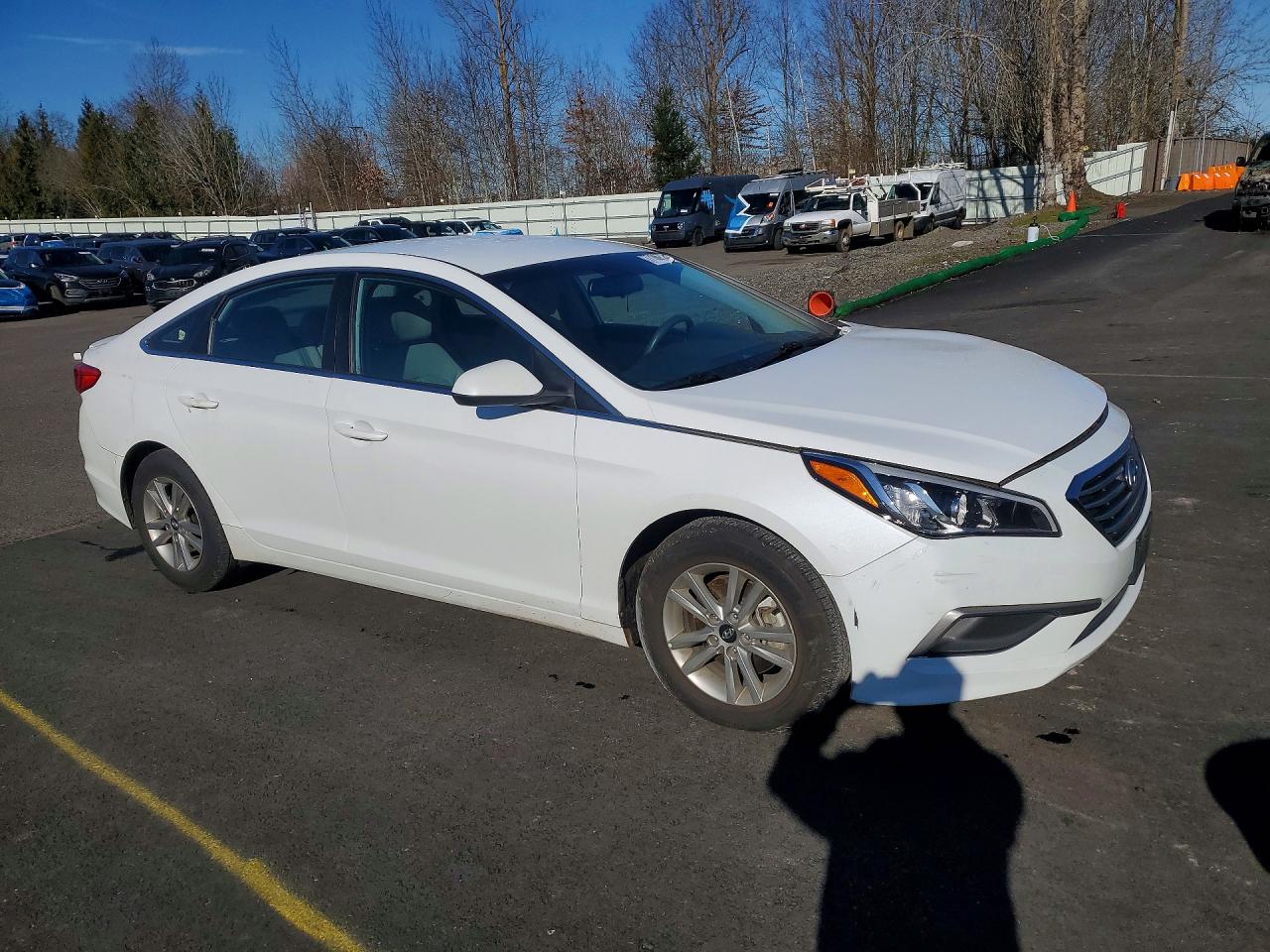 2016 HYUNDAI SONATA SE photo 4