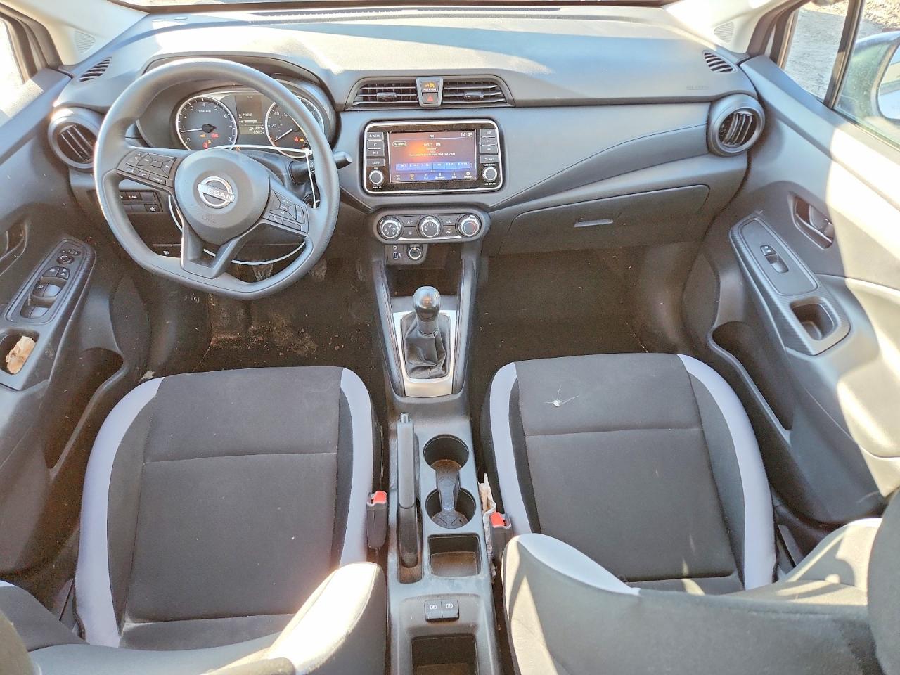 2025 NISSAN VERSA S photo 15