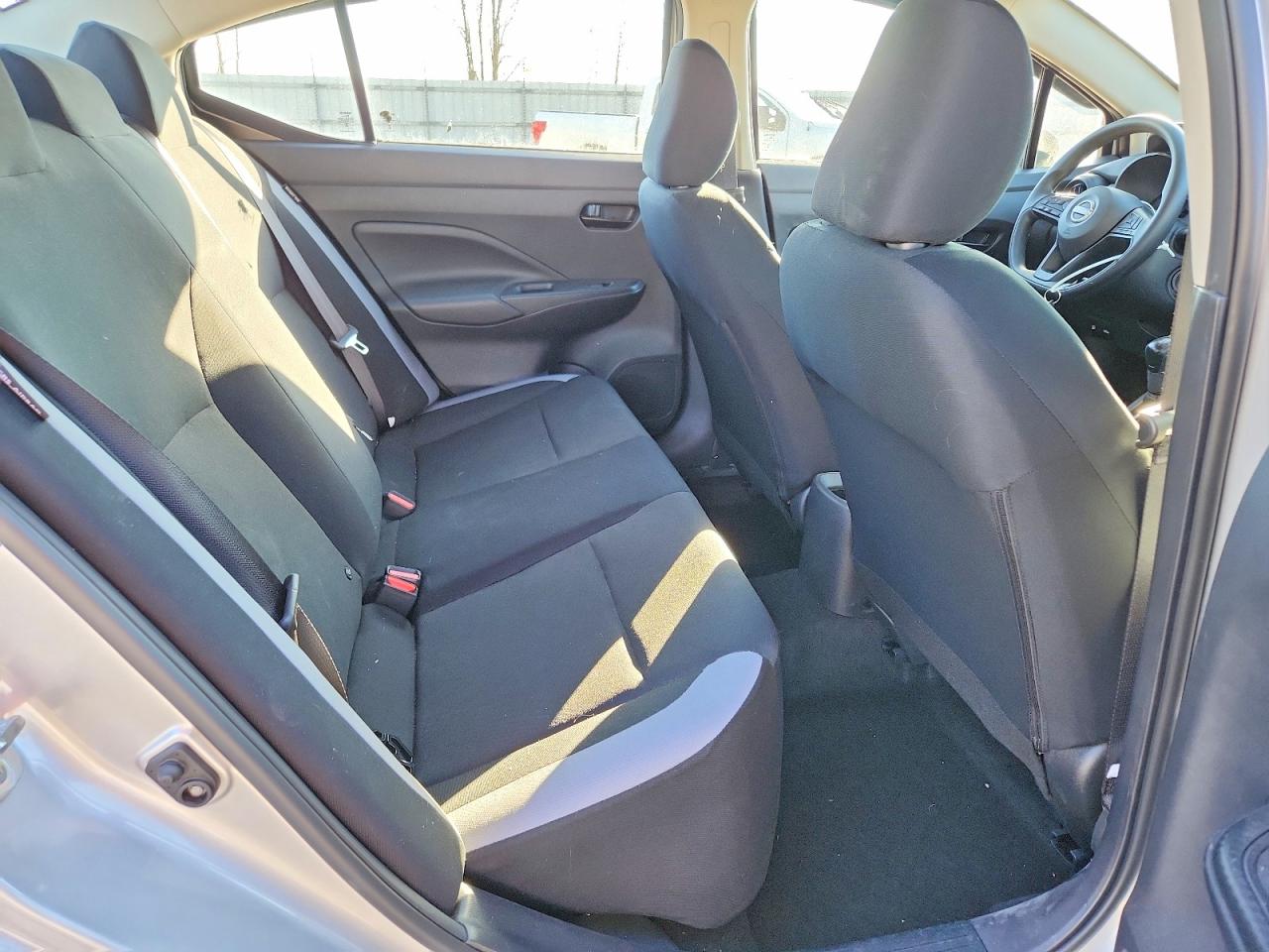 2025 NISSAN VERSA S photo 19
