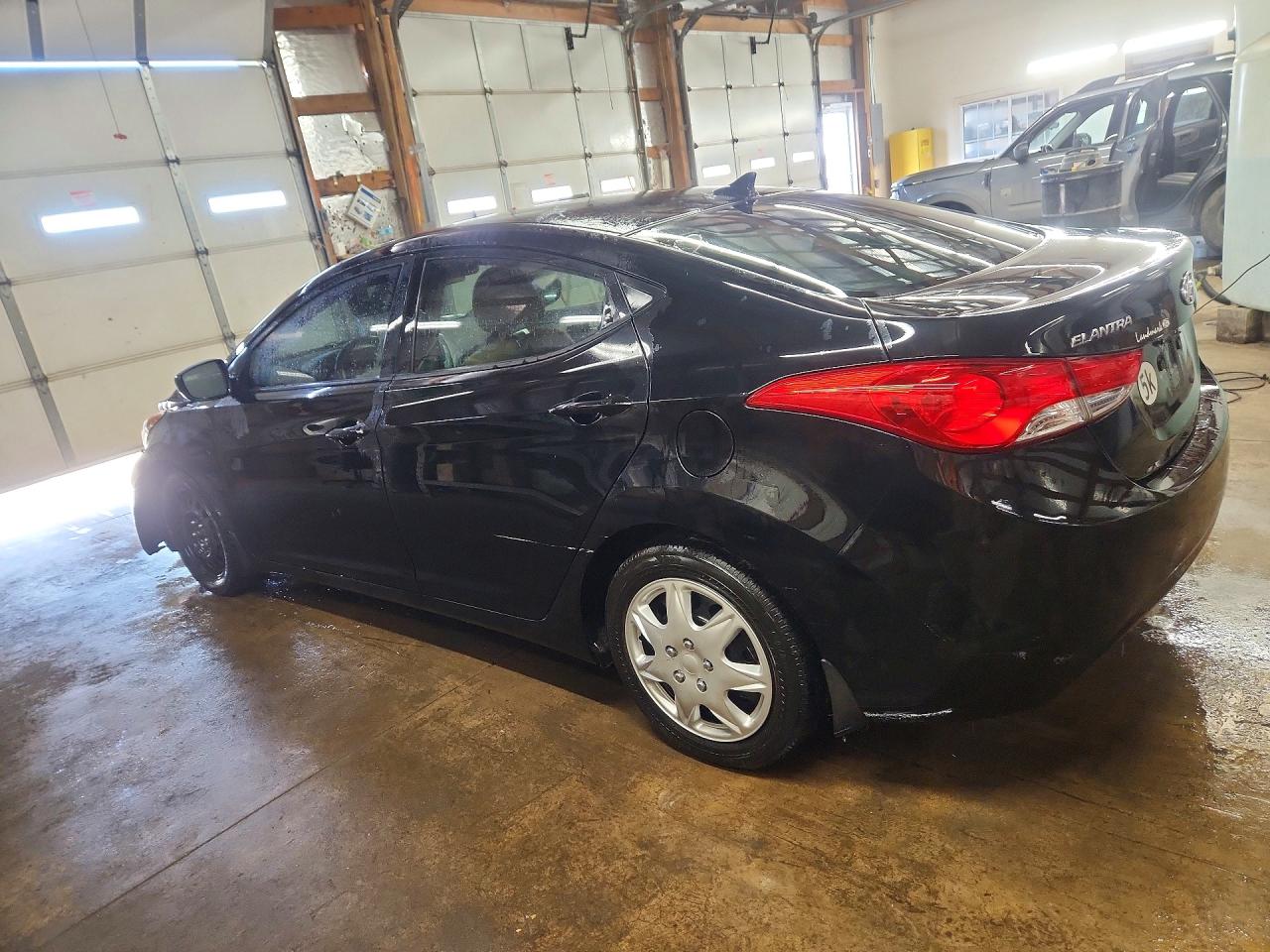 2013 HYUNDAI ELANTRA GLS photo 4