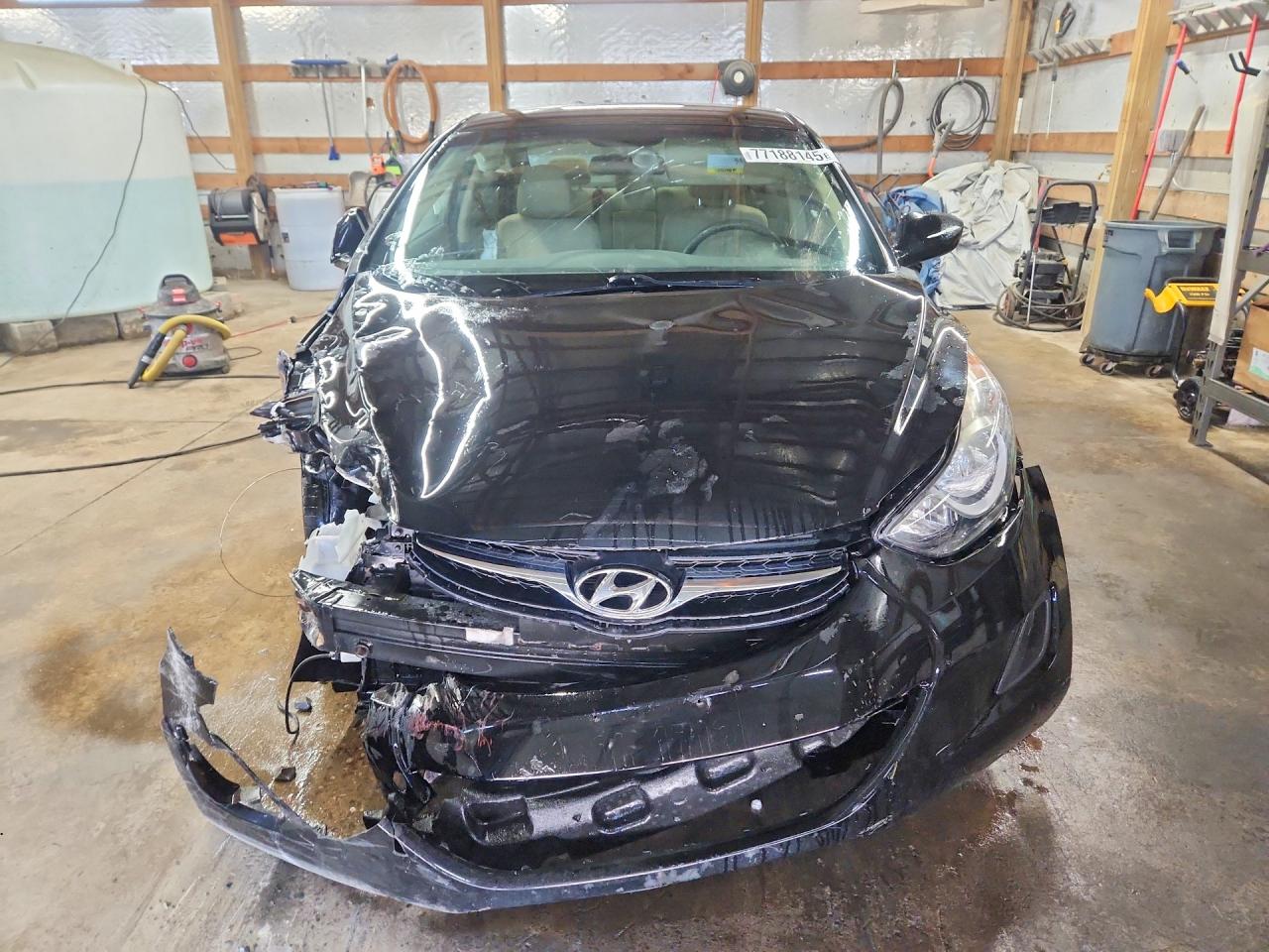 2013 HYUNDAI ELANTRA GLS photo 13