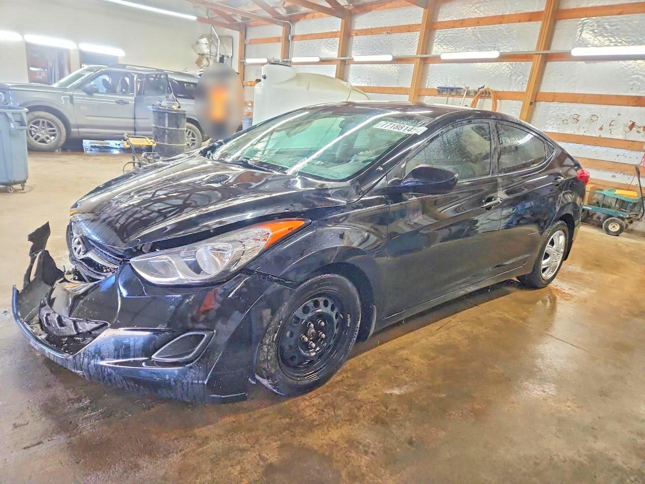 2013 HYUNDAI ELANTRA