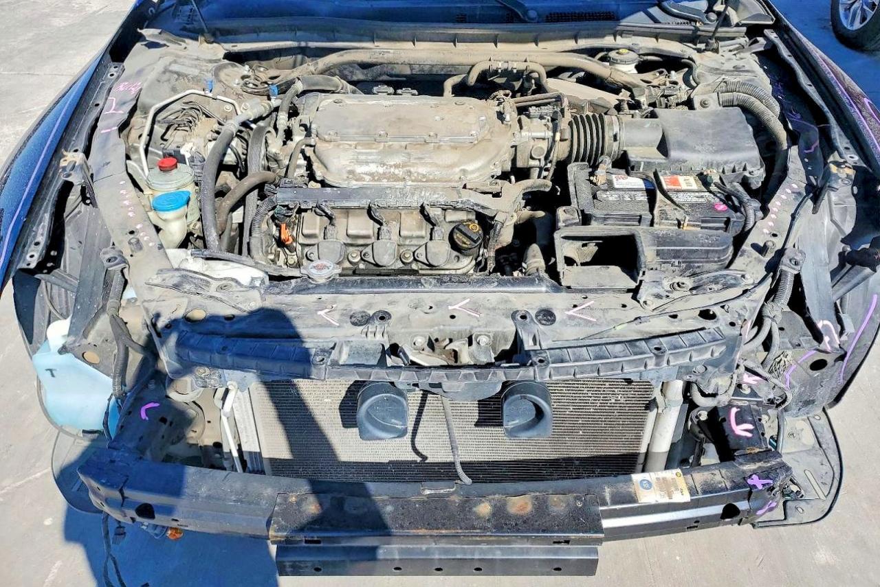 2012 HONDA CROSSTOUR EXL photo 23