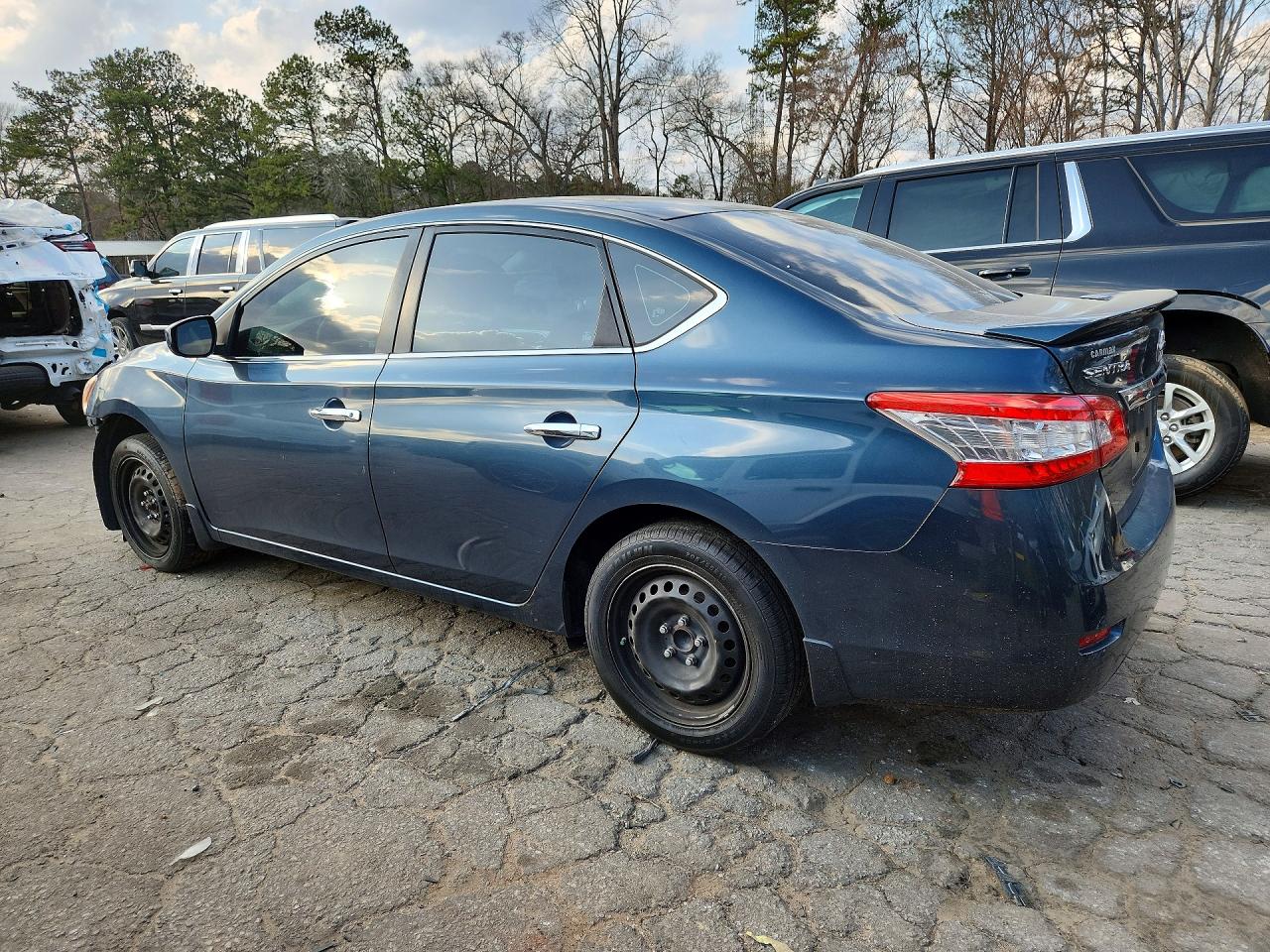 2014 NISSAN SENTRA S photo 3