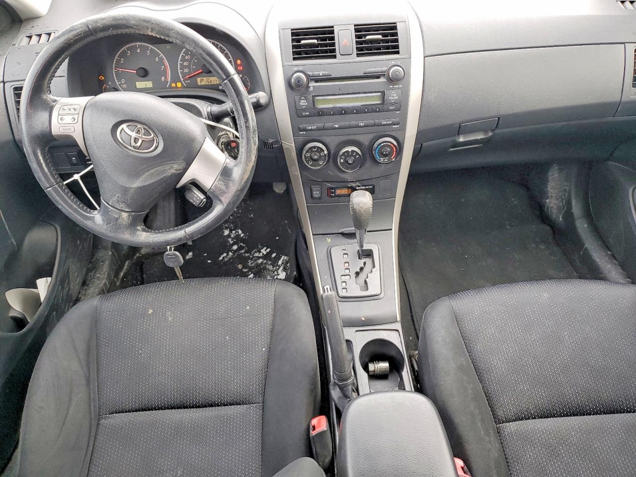 2010 TOYOTA COROLLA BASE photo 15