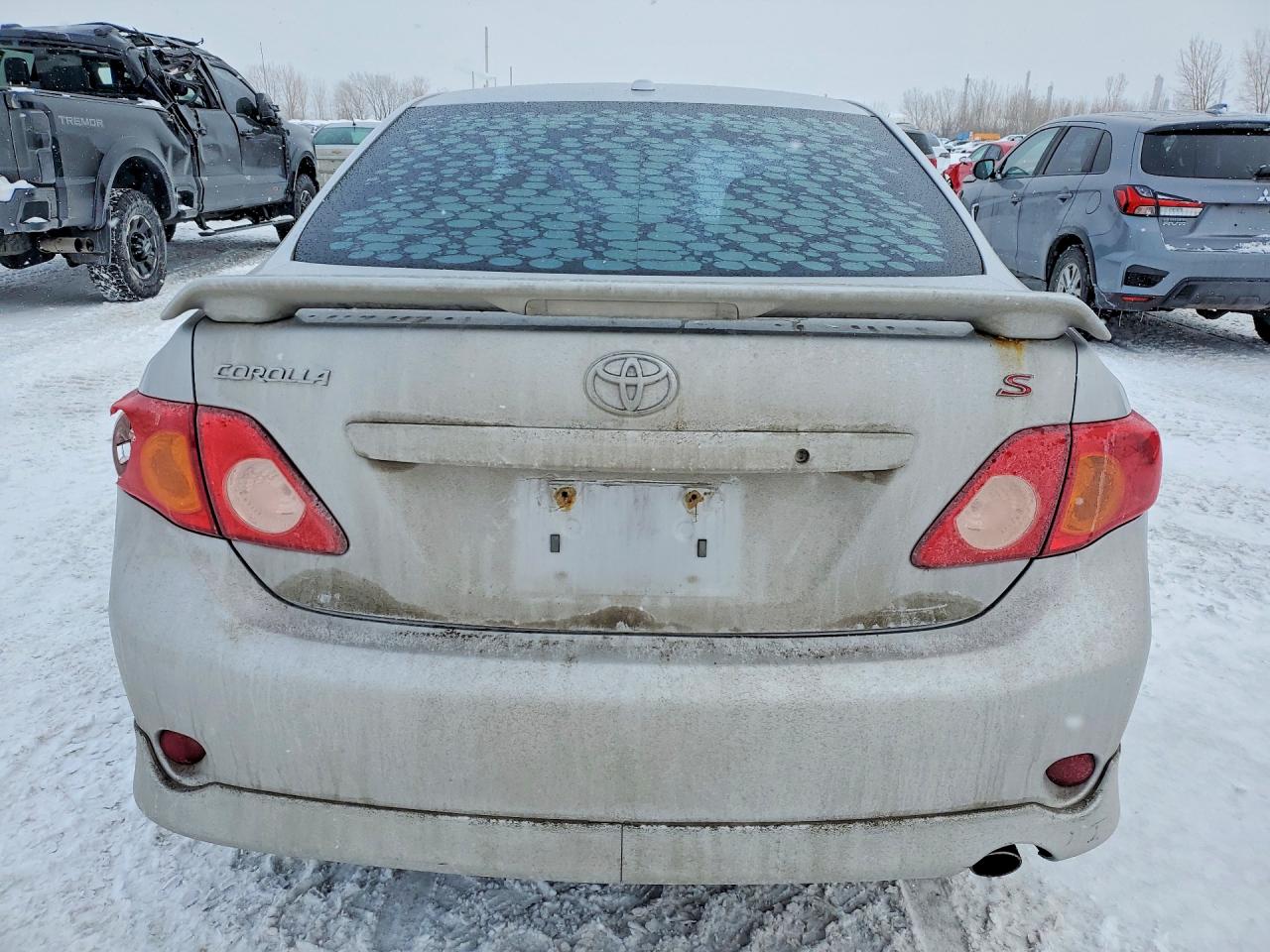 2010 TOYOTA COROLLA BASE photo 11