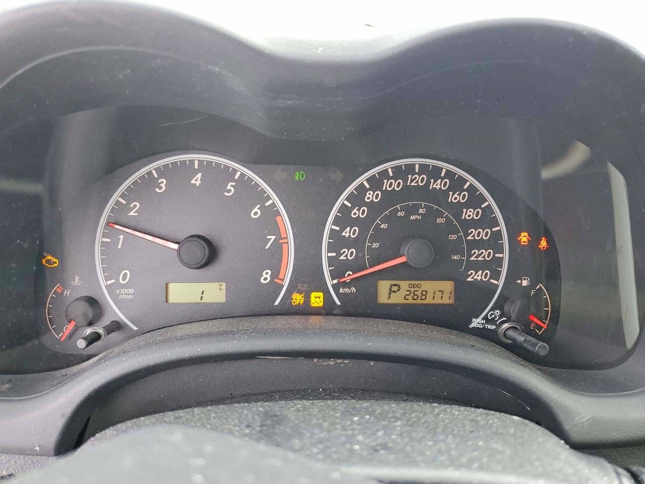 2010 TOYOTA COROLLA BASE photo 17