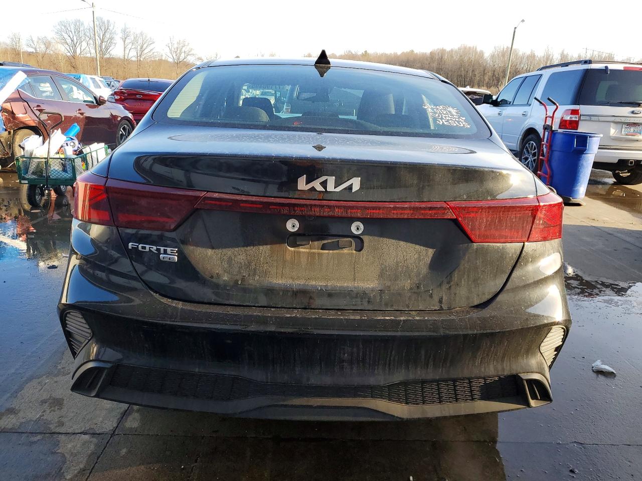 2024 KIA FORTE LX photo 6