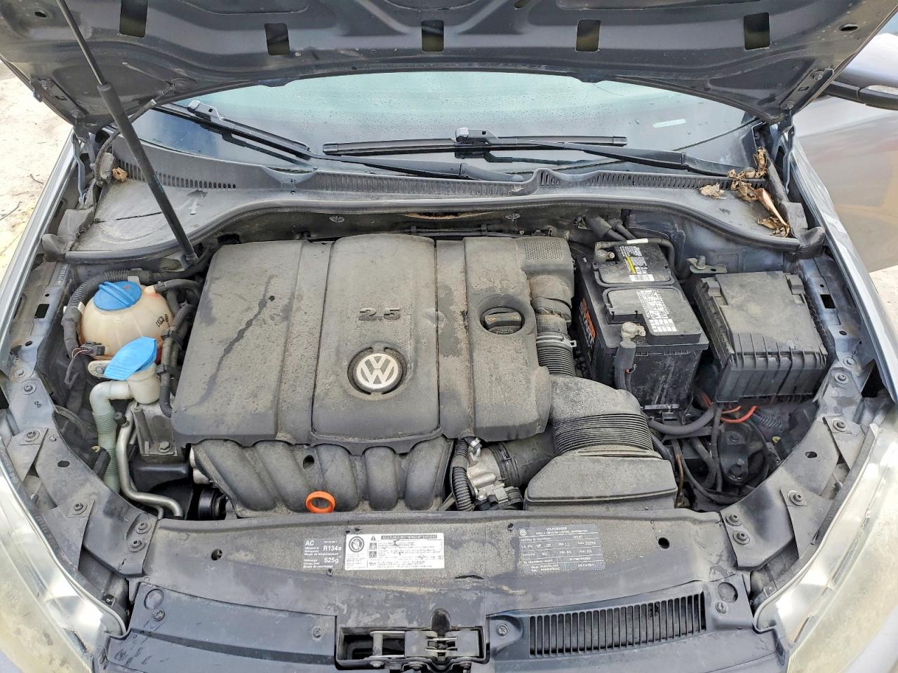 2011 VOLKSWAGEN GOLF photo 31