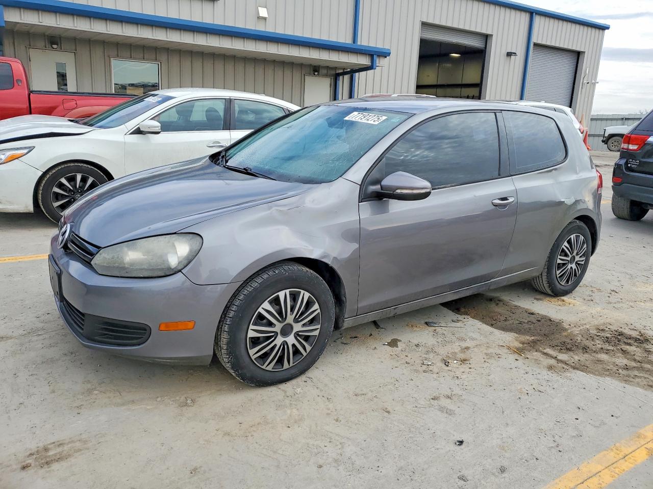 2011 VOLKSWAGEN GOLF