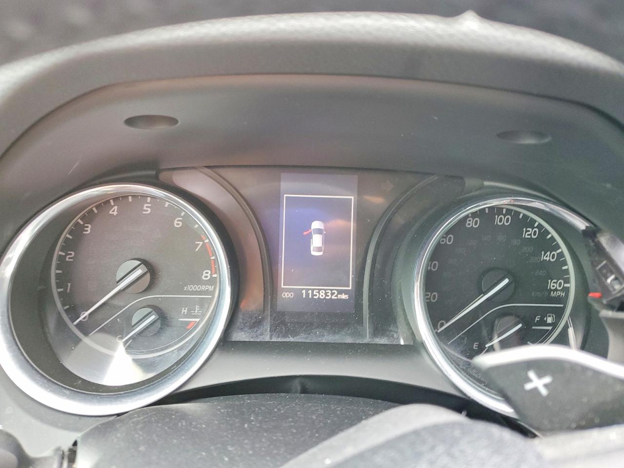 2019 TOYOTA CAMRY SE photo 9