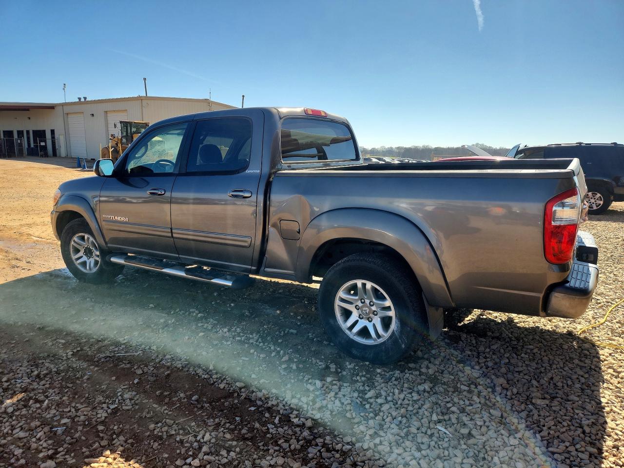 2005 TOYOTA TUNDRA DOUBLE CAB SR5 photo 3