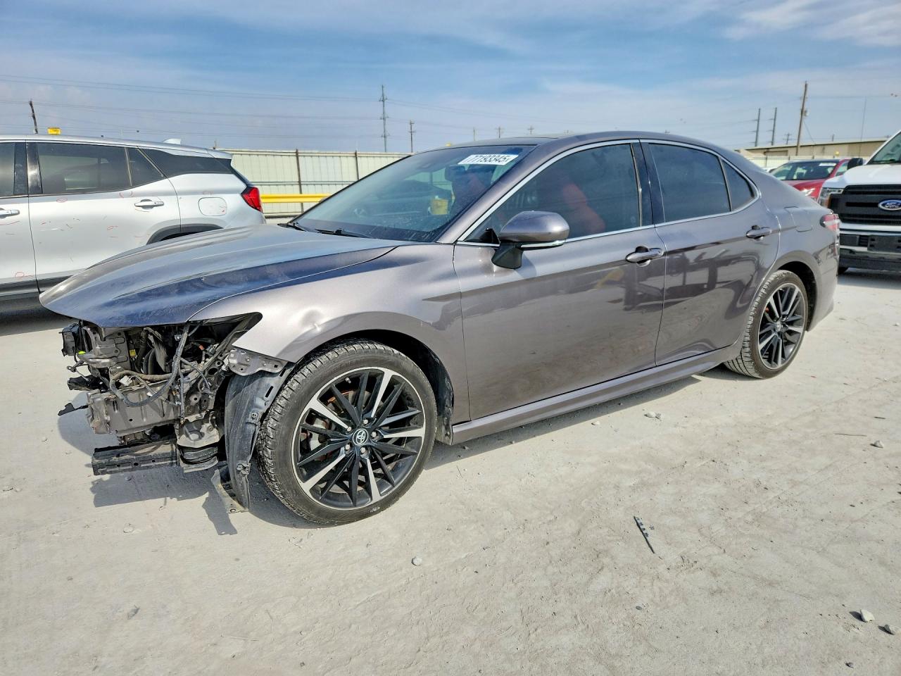 2018 TOYOTA CAMRY